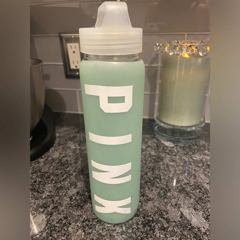 Victoria Secret Pink Glass Water Bottle Green 20oz